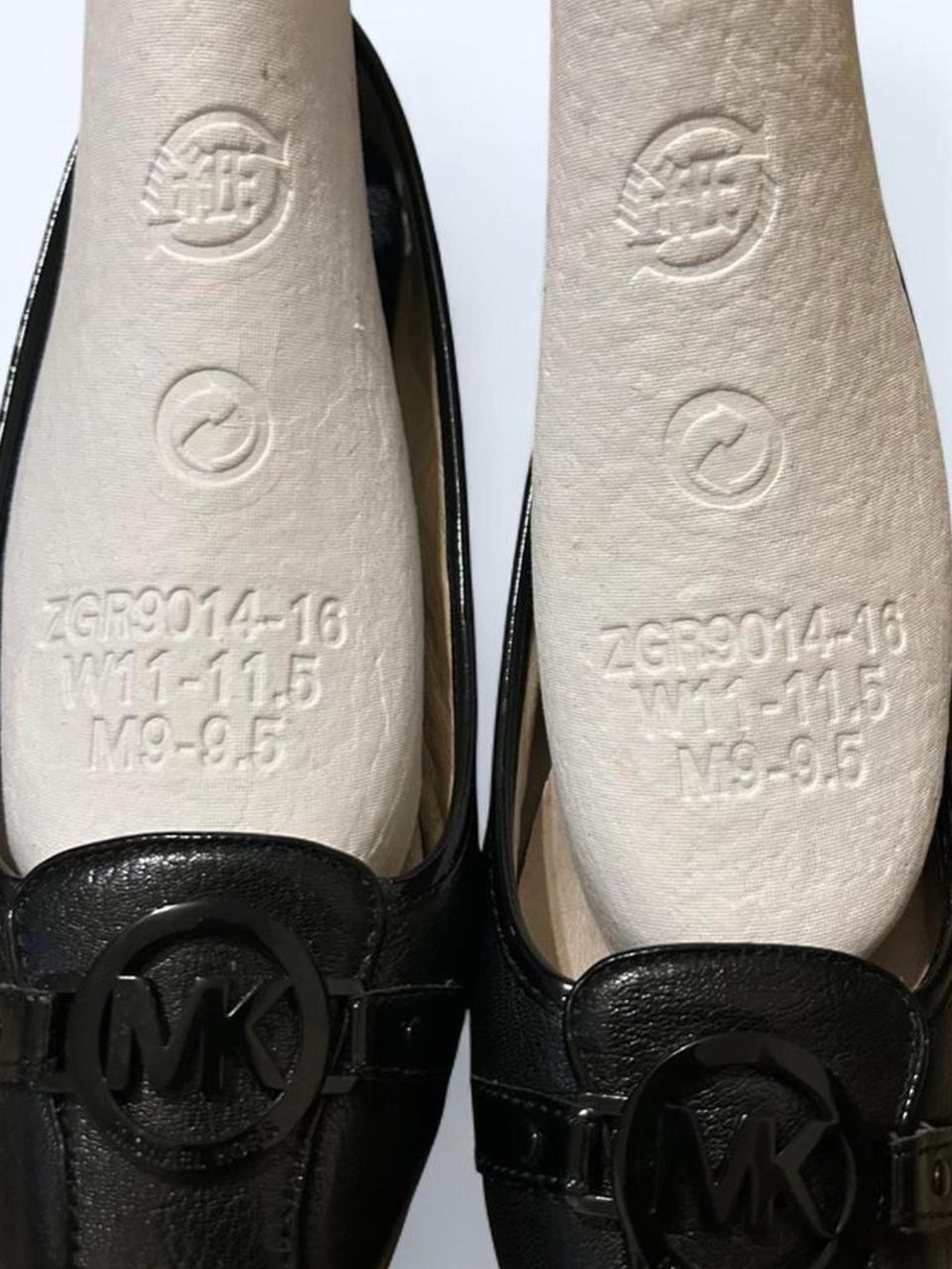 Michael Kors Black Leather Logo Penny Loafers size 9.5